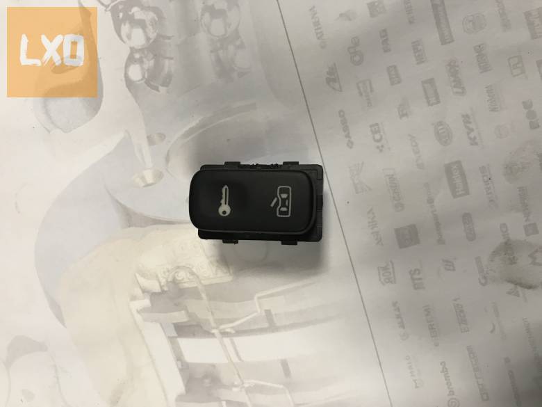 SKODA OCTAVIA II - központi zár kapcsoló 1Z0 962 125 A apróhirdetés