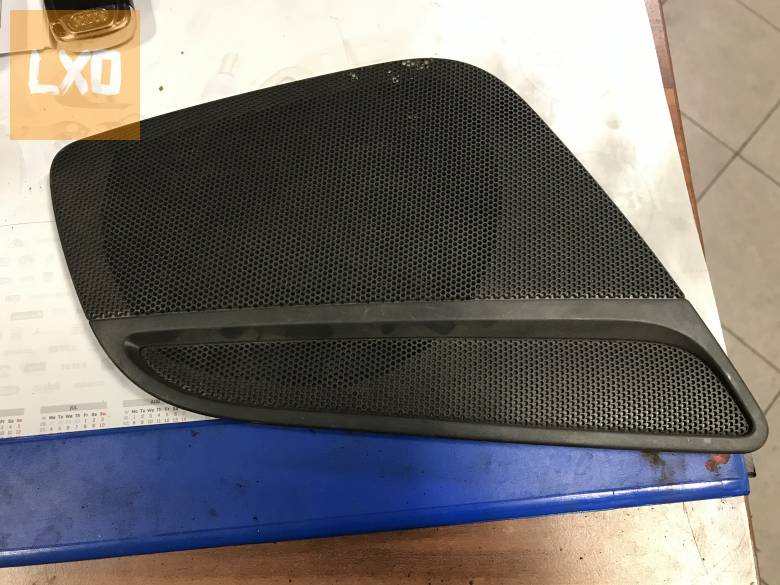 AUDI A5 8T - jobb első hangszóró burkolat 8T0 035 420 apróhirdetés