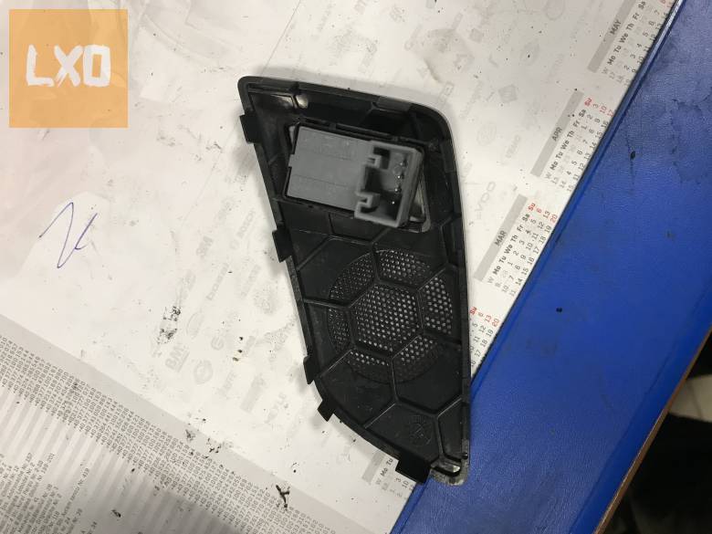 SKODA OCTAVIA II - jobb hátsó ablakemelő kapcsoló apróhirdetés