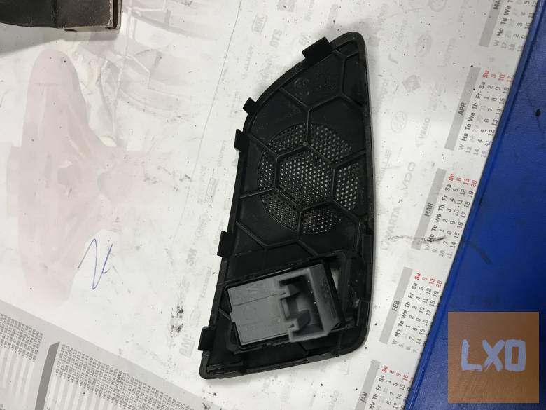 SKODA OCTAVIA II - bal hátsó ablakemelő kapcsoló apróhirdetés