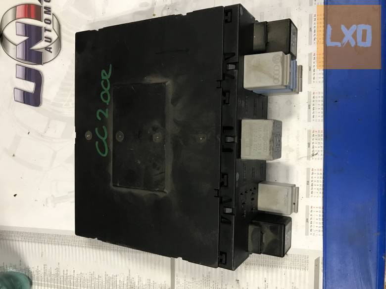 VW PASSAT CC 2,0 CR - komfortmodul 3C8 937 049 E apróhirdetés
