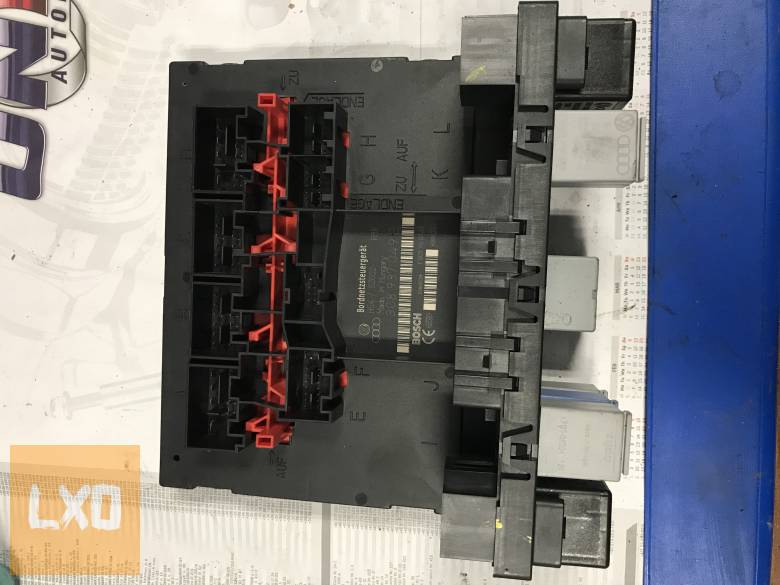 VW PASSAT CC 2,0 CR - komfortmodul 3C8 937 049 E apróhirdetés