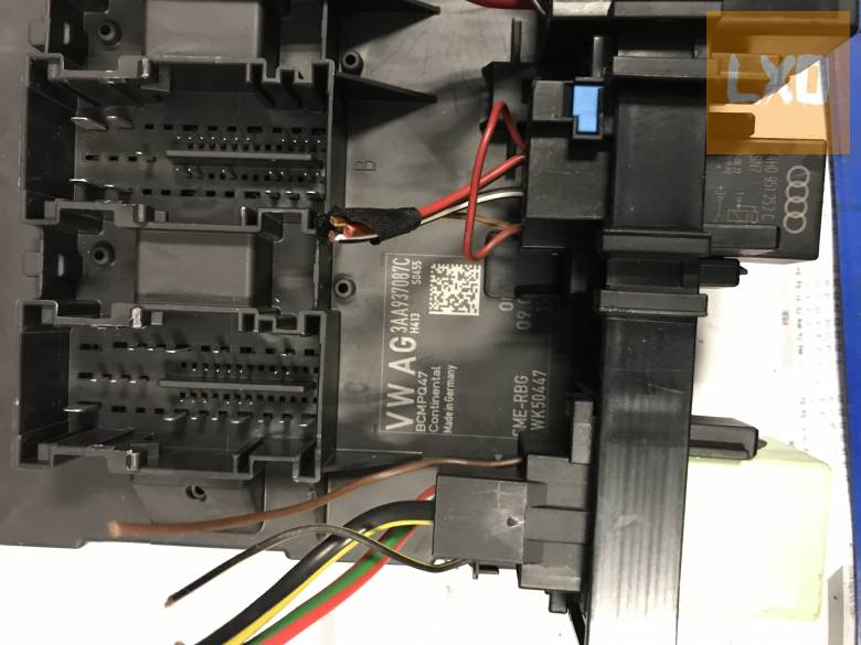 VW PASSAT B7 - komfortmodul 3AA 937 087 C apróhirdetés