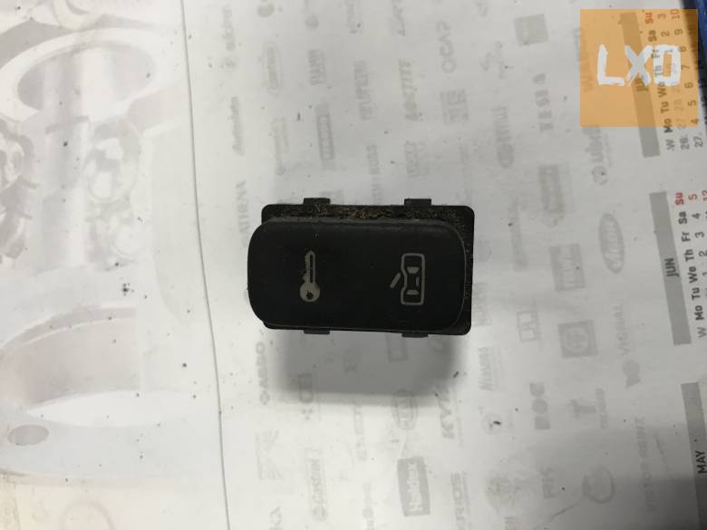 SKODA OCTAVIA II - központi zár kapcsoló apróhirdetés