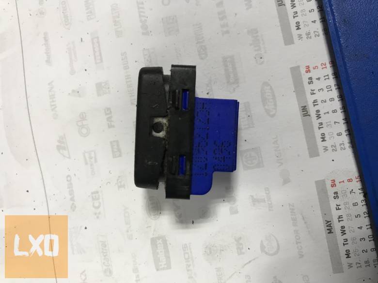 SKODA OCTAVIA II - központi zár kapcsoló apróhirdetés