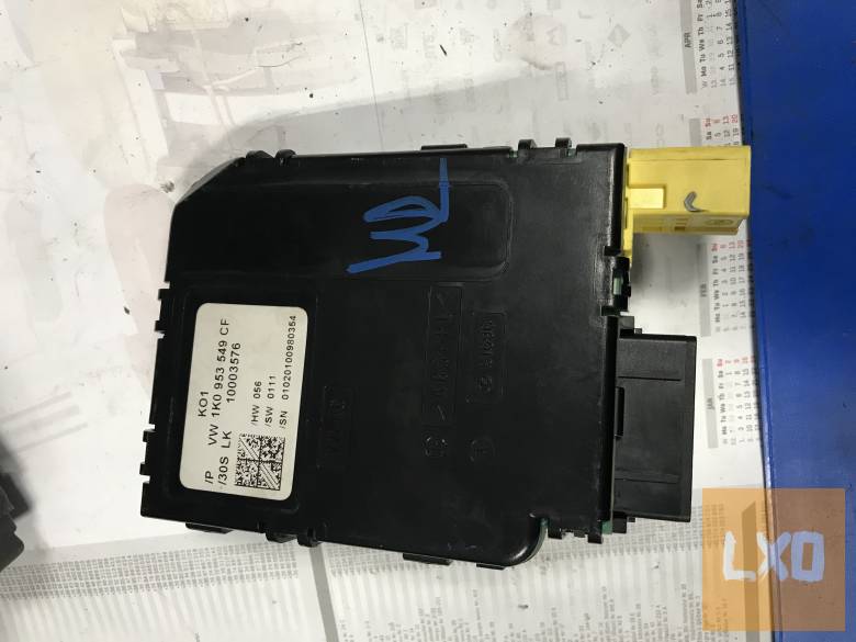 VW GOLF V - kormányvezérlő 1K0 953 549 CF apróhirdetés