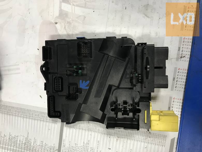 VW GOLF V - kormányvezérlő 1K0 953 549 CF apróhirdetés