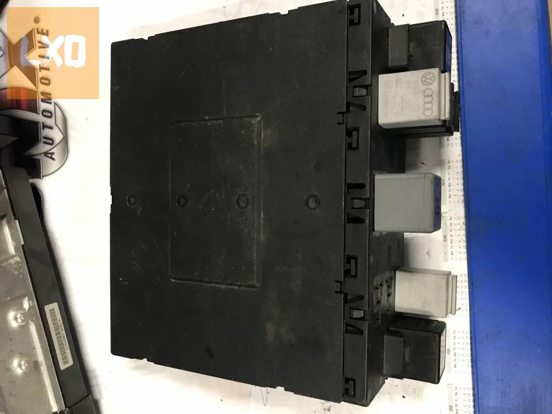 SEAT LEON 1P - komfortmodul 3C0 937 049 J apróhirdetés