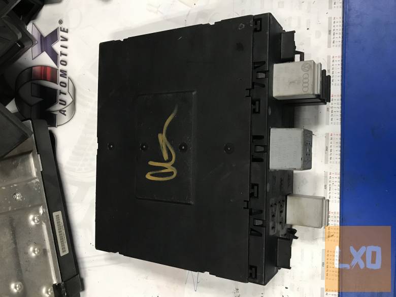 AUDI A3 8P - komfortmodul 8P0 907 279 A apróhirdetés