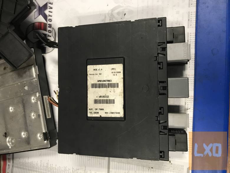 SKODA OCTAVIA II - komfortmodul 3C8 937 049 E apróhirdetés