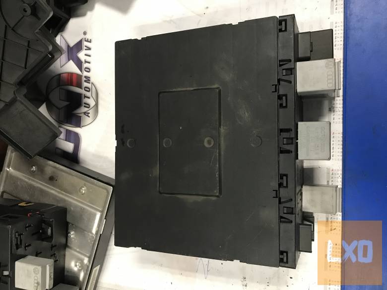 SKODA OCTAVIA II -- komfortmodul 3C8 937 049 E apróhirdetés