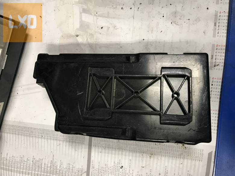 SEAT IBIZA 6J - multimédia vezérlő 6J0 035 342 D apróhirdetés