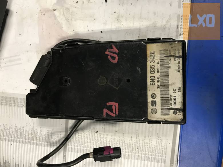 Seat LEON 1P -- multimédia vezérlő 5N0 035 342 E apróhirdetés