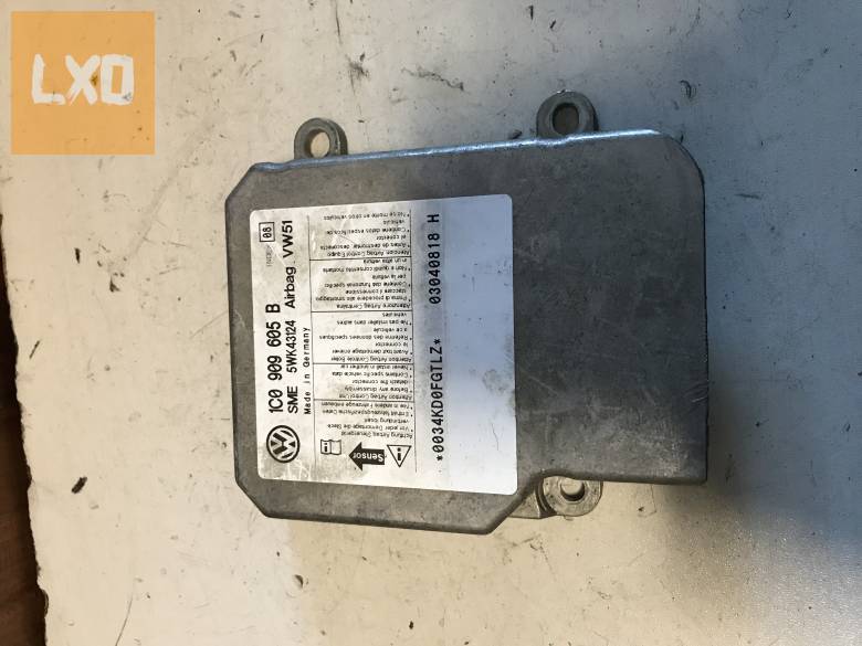 VW PASSAT B5.5 - légzsákvezérlő 1C0 909 605 B apróhirdetés