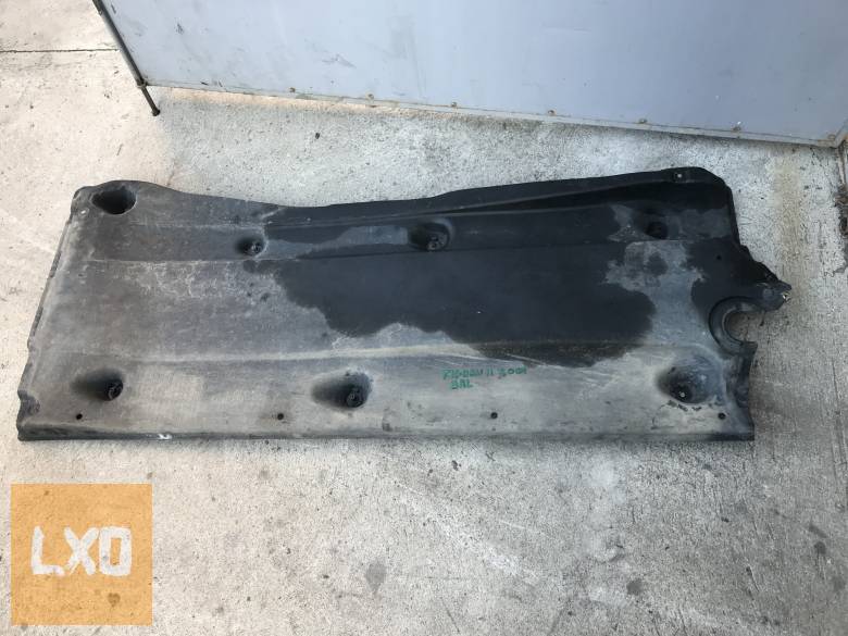 VW TIGUAN II  2,0 CR DFH  - bal padlólemez takaró 5QF 825 201 apróhirdetés