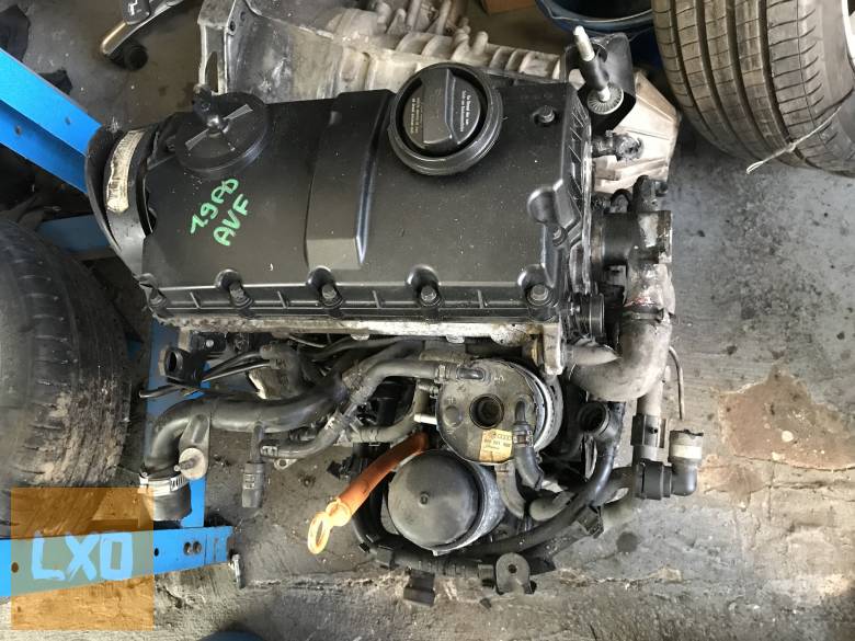 VW PASSAT B5.5 1,9 PD AVF - fűzött blokk hengerfejjel apróhirdetés