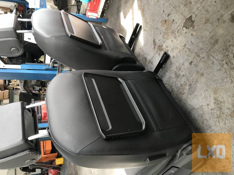 VW TIGUAN II R-Line - fűthető ülés szett  ( hátsó nem fűthető ) apróhirdetés