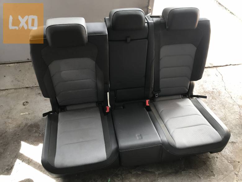 VW TIGUAN II R-Line - fűthető ülés szett  ( hátsó nem fűthető ) apróhirdetés