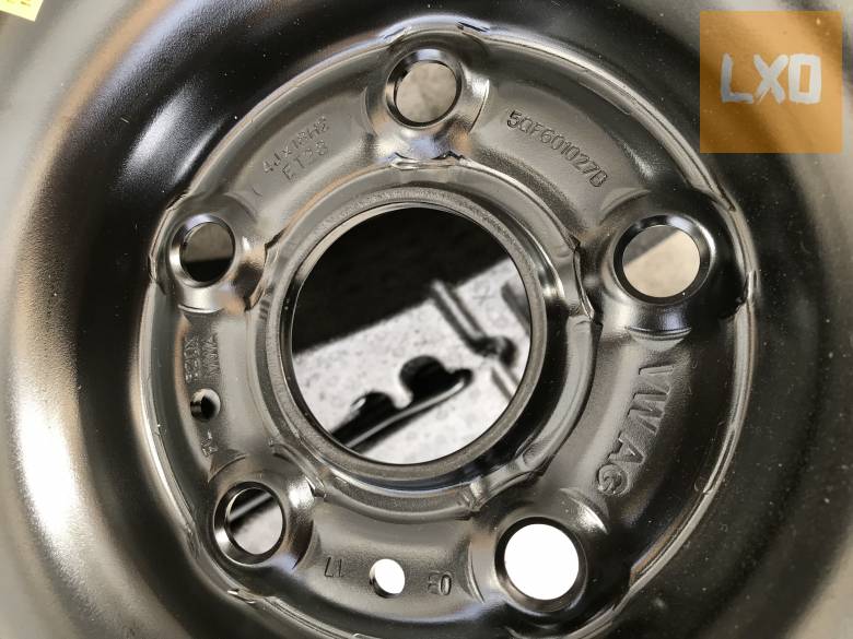 VW TIGUAN II mankókerék szett  5QF 601 027 B apróhirdetés