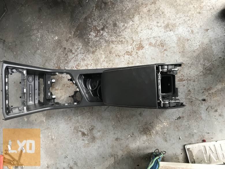 VW TIGUAN II -  kardánbox könyöklő apróhirdetés