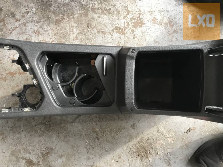 VW TIGUAN II -  kardánbox könyöklő apróhirdetés