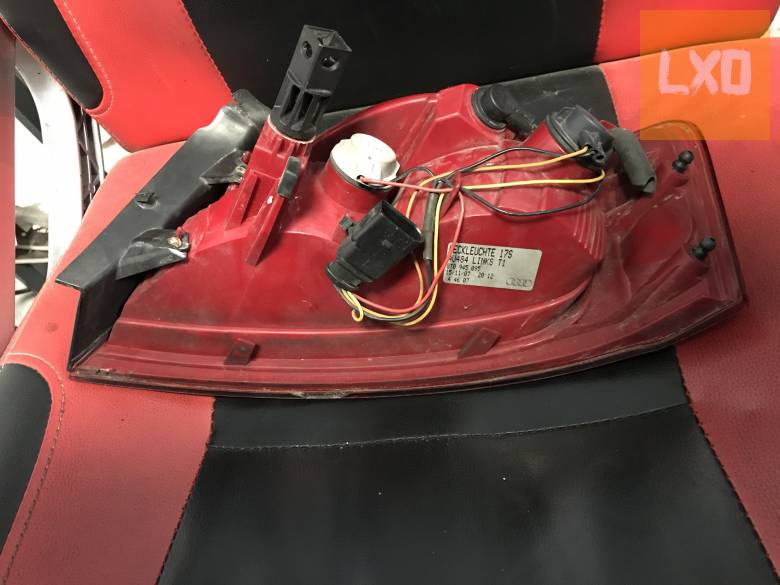 AUDI A5 8T COUPE - bal hátsó külső lámpa 8T0 945 095 apróhirdetés