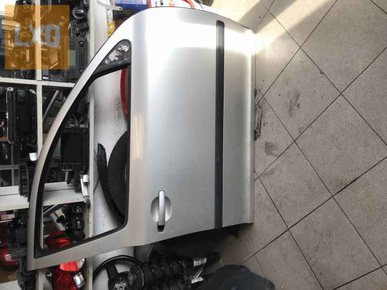 SKODA OCTAVIA II - jobb első ajtó apróhirdetés