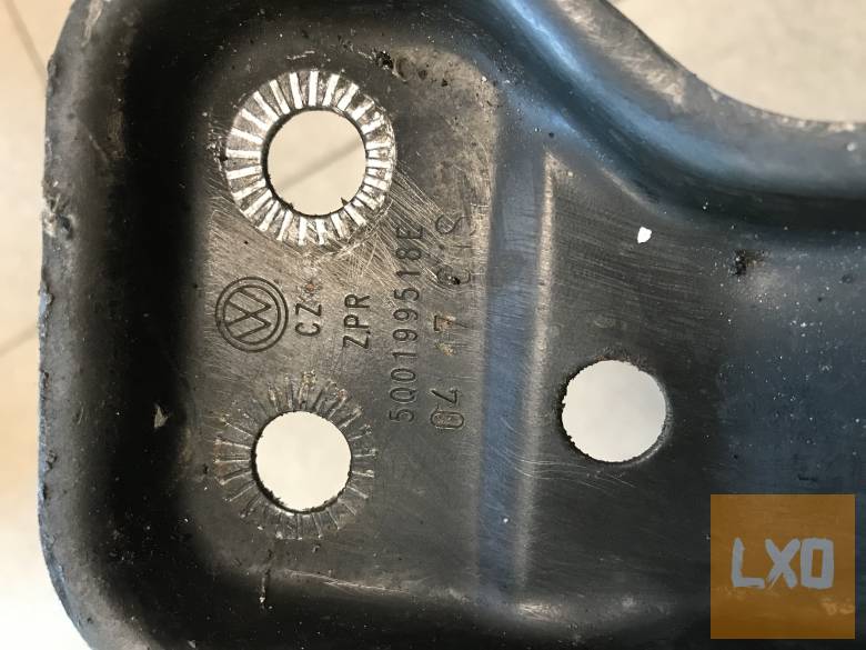 VW TIGUAN II - hűtőtartó konzol (jobb) 5Q0 199 518 E apróhirdetés