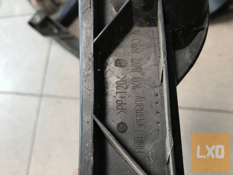 VW GOLF V -- jobb első lökhárító tartó 1K0 807 890 A apróhirdetés