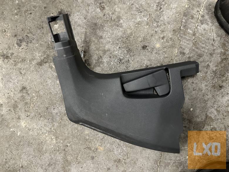 VW TIGUAN II - bal első alsó kárpit 5NB 863 483 C apróhirdetés