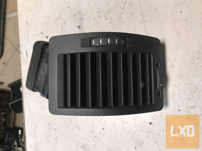 SKODA OCTAVIA II -  bal légbefúvó apróhirdetés