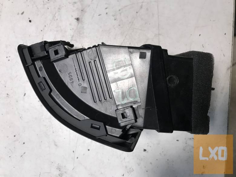 SKODA OCTAVIA II -  bal légbefúvó apróhirdetés