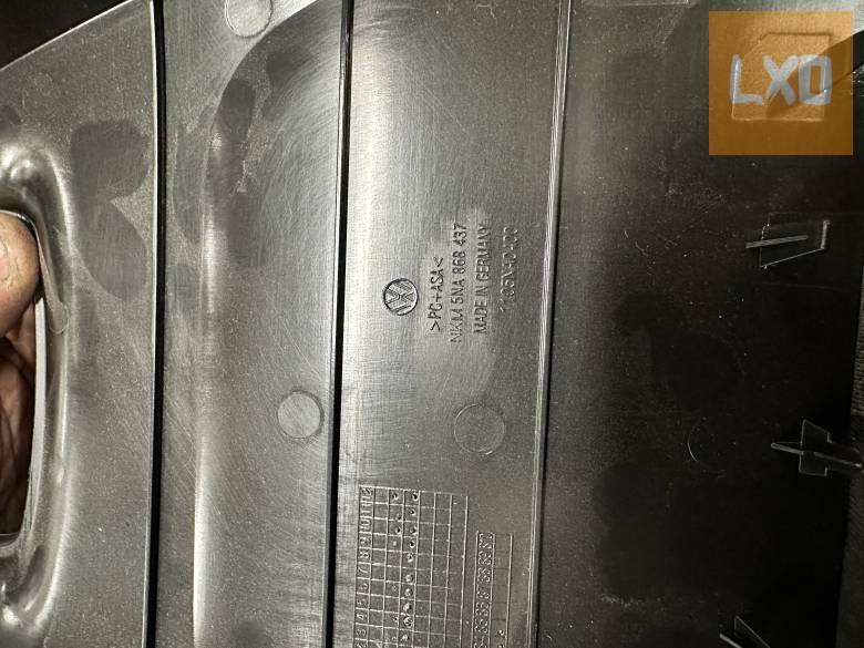 VW TIGUAN II - belső visszapillantó burkolat 5NA 868 437 apróhirdetés