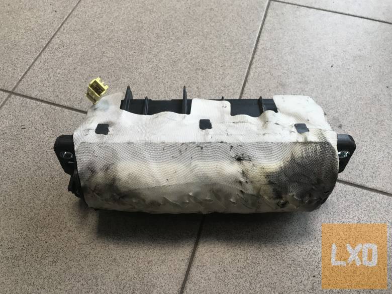 VW PASSAT B6 / utas oldali légzsák 3C0 880 204 E apróhirdetés