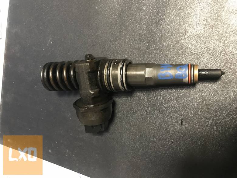 VW GOLF V 2,0 PD BMM // PD elem 038 130 073 BQ apróhirdetés