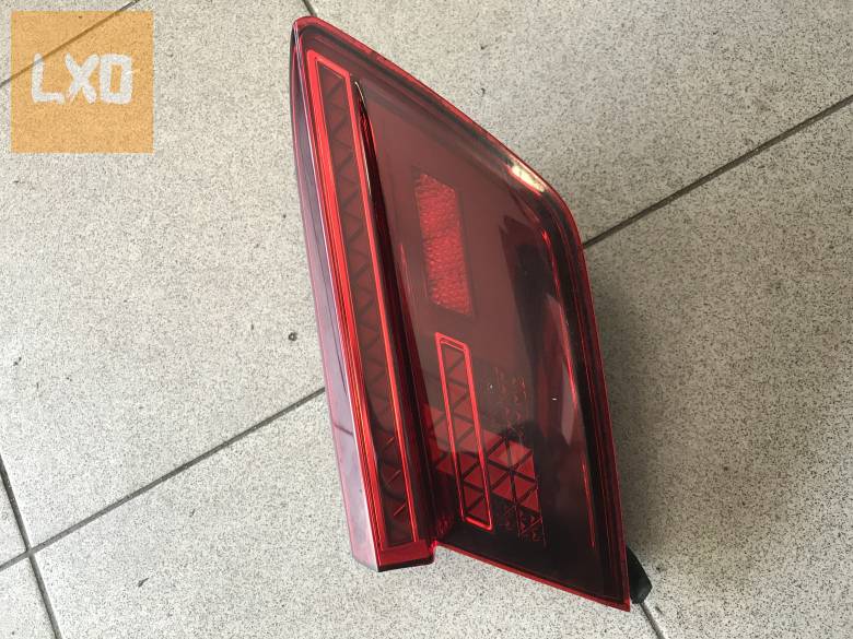 VW TIGUAN II - bal hátsó belső lámpa 5NA 945 307 D apróhirdetés