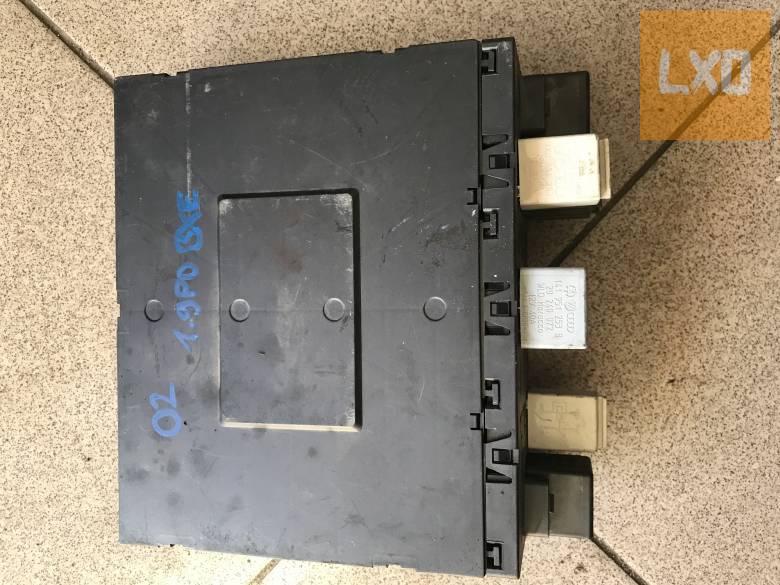 VW GOLF V _OCTAVIA II_LEON 1P komfortmodul 3C0 937 049 E apróhirdetés