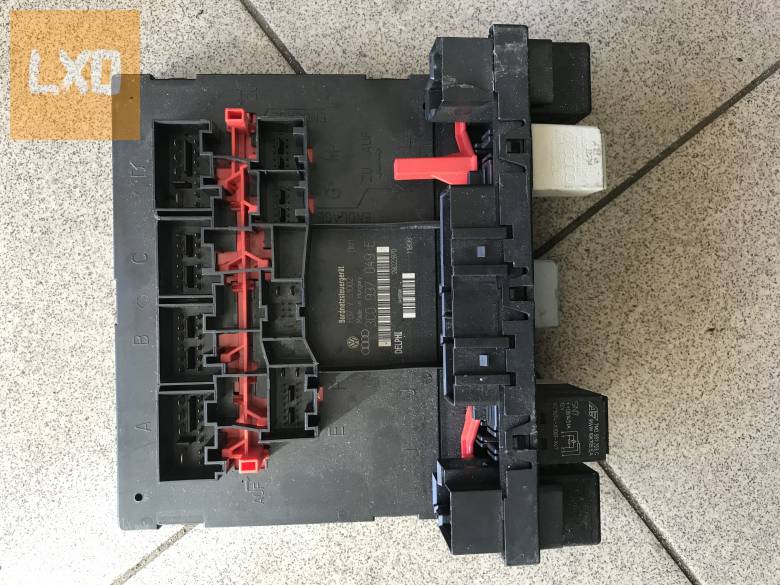 VW GOLF V _OCTAVIA II_LEON 1P komfortmodul 3C0 937 049 E apróhirdetés