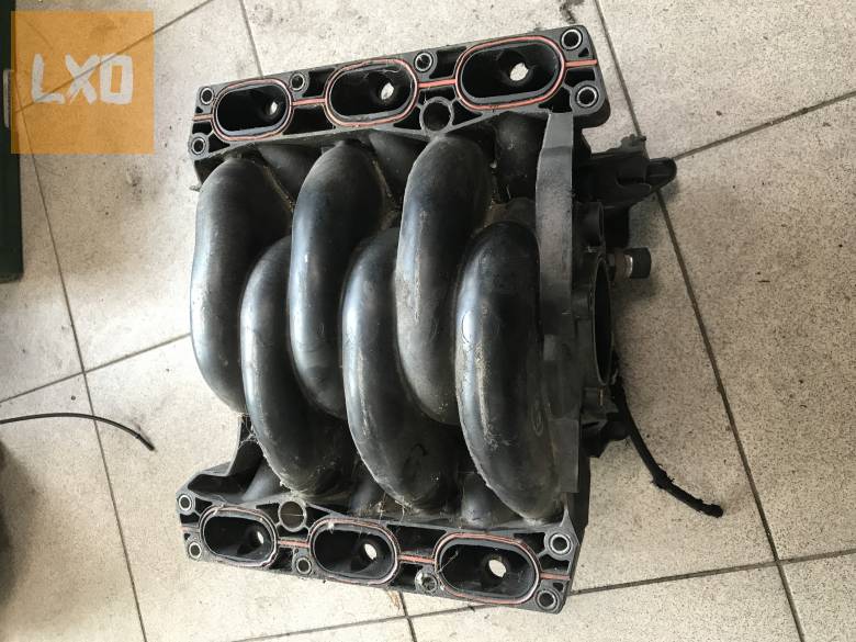 AUDI A4 B5  2,4 V6 - szívósor 078 133 223 S apróhirdetés