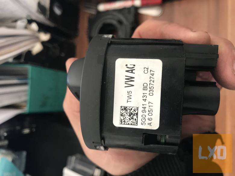 VW TIGUAN II - világítás kapcsoló 5G0 941 431 BD apróhirdetés