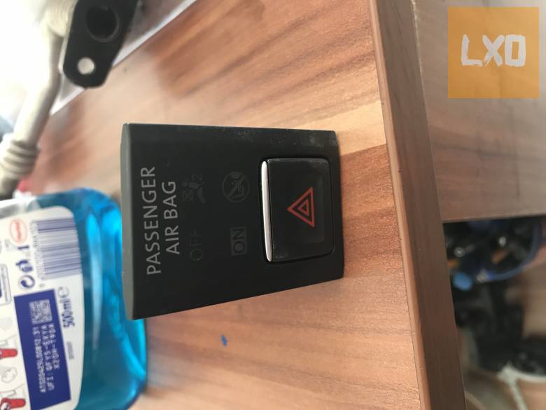 VW TIGUAN II - elakadásjelző kapcsoló 5NB 919 225 apróhirdetés