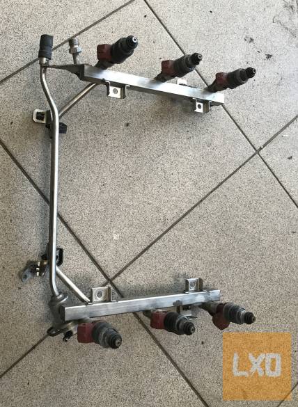 AUADI A6 C5  2,4 V6 - injektor híd 078 133 681 AJ apróhirdetés