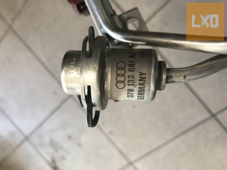 AUADI A6 C5  2,4 V6 - injektor híd 078 133 681 AJ apróhirdetés