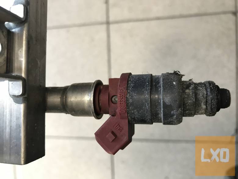 AUADI A6 C5  2,4 V6 - injektor híd 078 133 681 AJ apróhirdetés