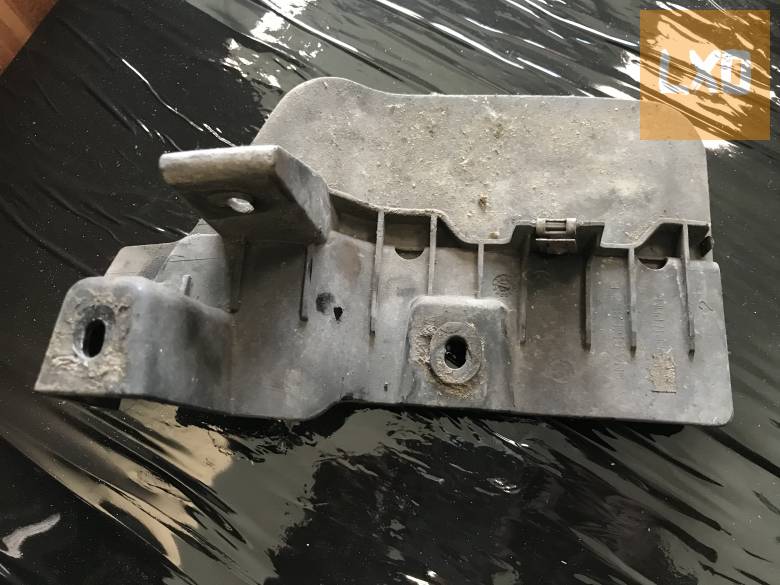 VW TIGUAN II - bal hátsó dobbetét konzol 5NA 854 855 E apróhirdetés