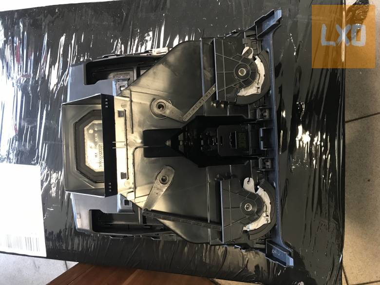 VW GOLF V _ középső légbefúvó apróhirdetés