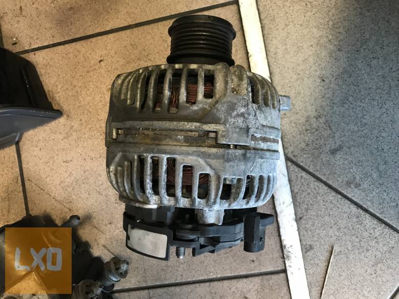 SEAT LEON 1P  2,0 PD BKD - generátor apróhirdetés