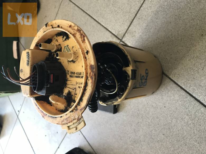 SEAT LEON 1P 2,0 PD BKD - AC pumpa 1K0 919 050 D apróhirdetés