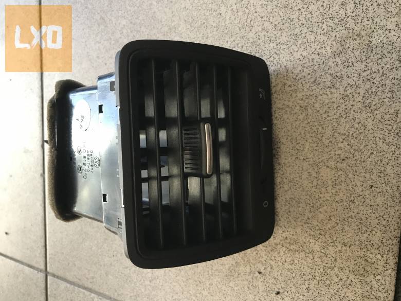 VW GOLF V - jobb légbefúvó 1K0 819 710 apróhirdetés