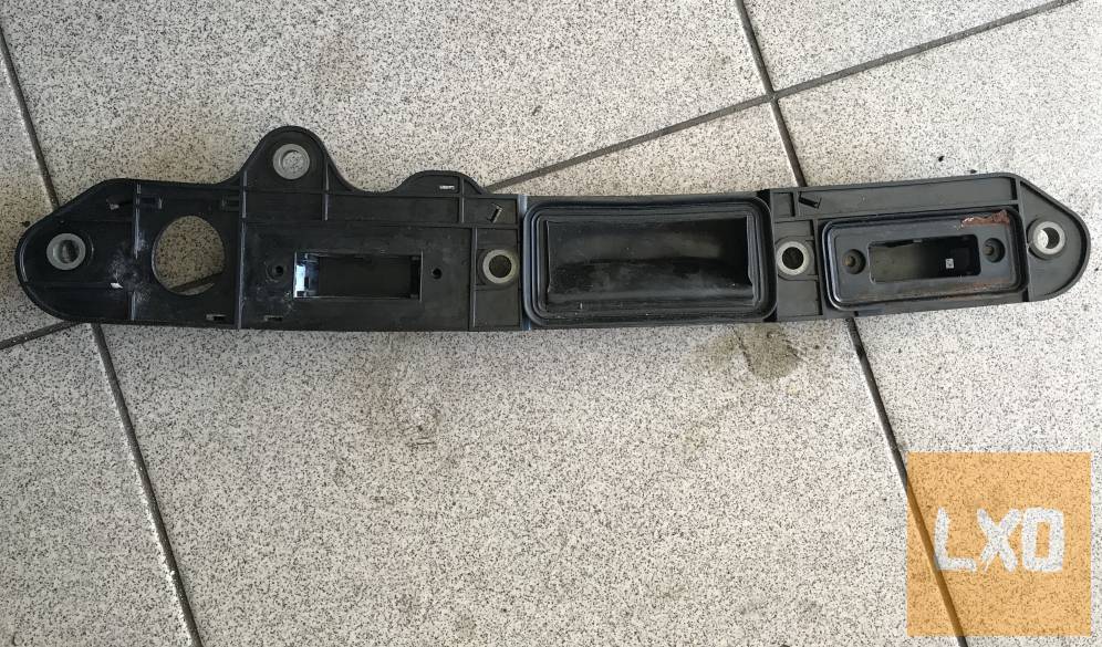 VW PASSAT B6 Variant - csomagtér nyitó konzol apróhirdetés